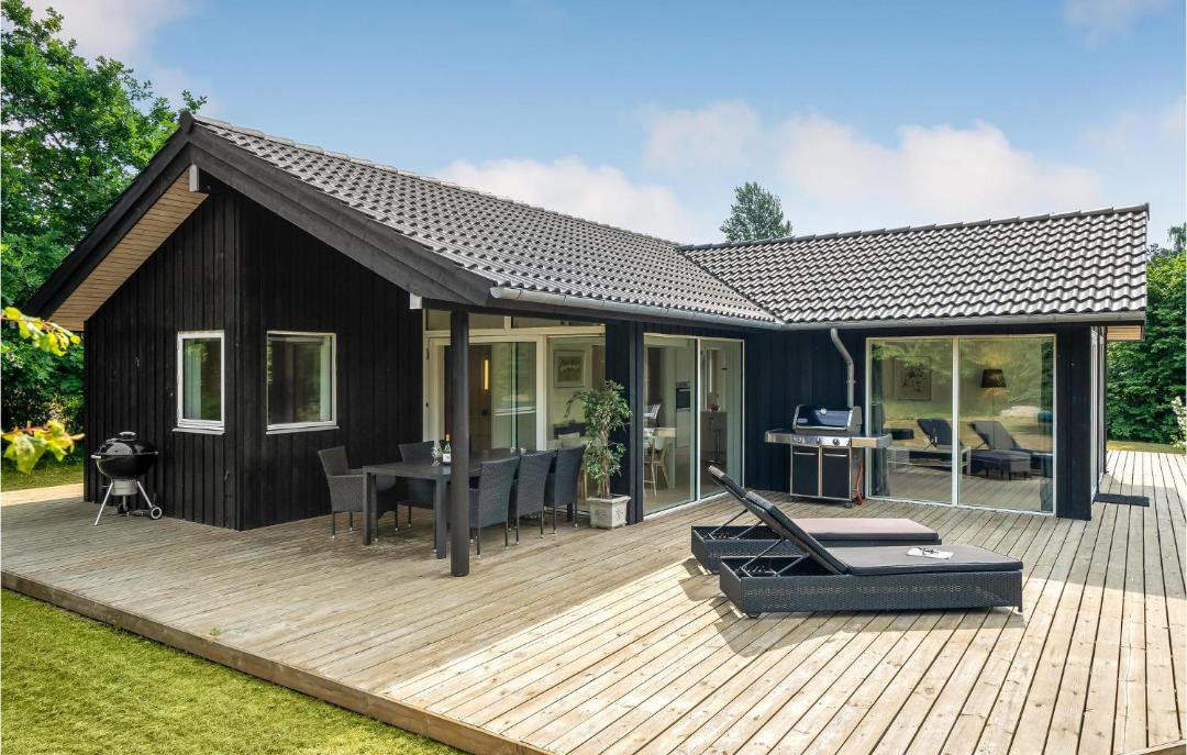 Photo of Others in Kulhuse