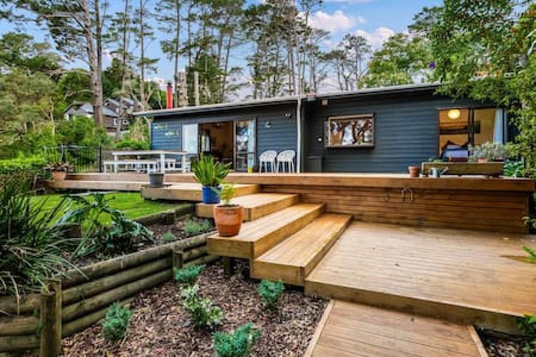 Photo of Others in Laingholm