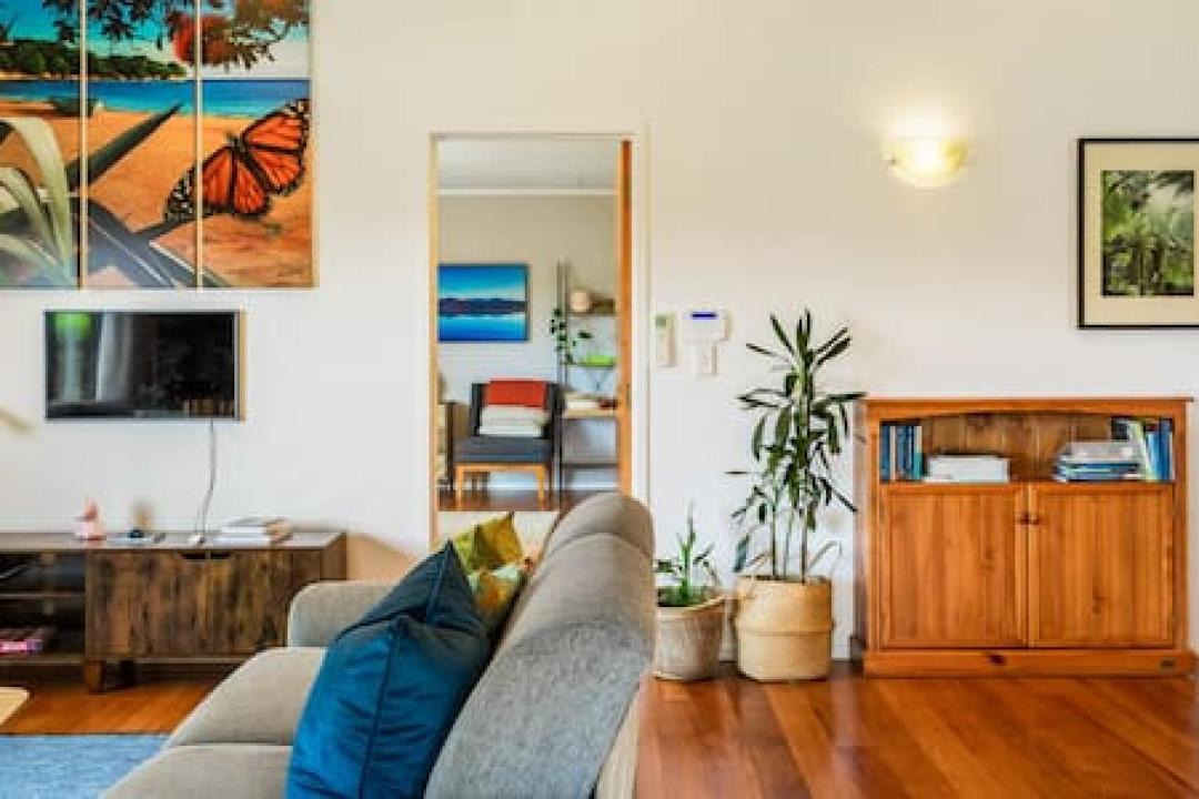 Photo of Others in Laingholm