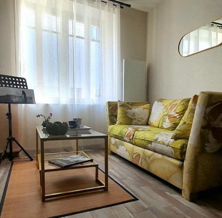 Photo of Livingroom in Tournus