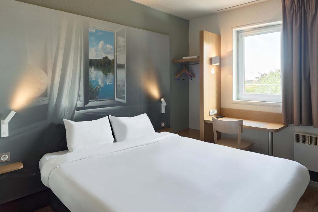 Photo of Others in Lisses