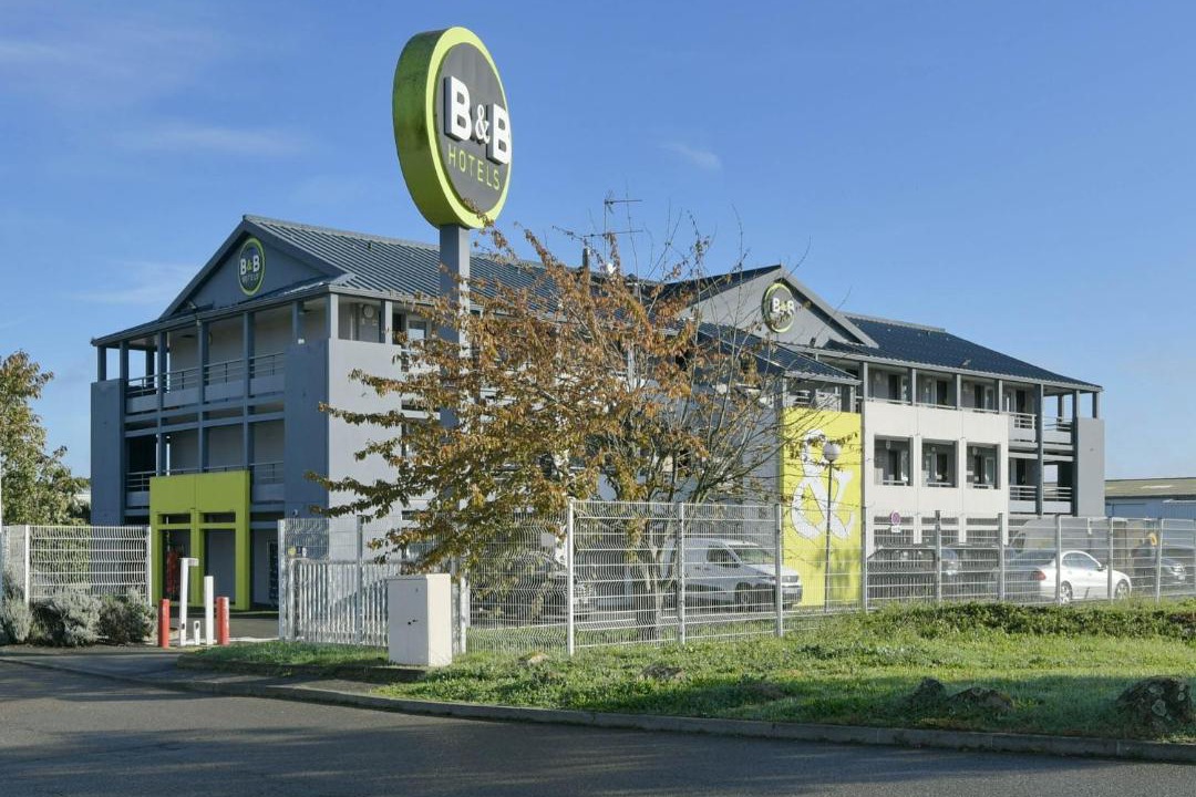 Photo of Others in Arnage