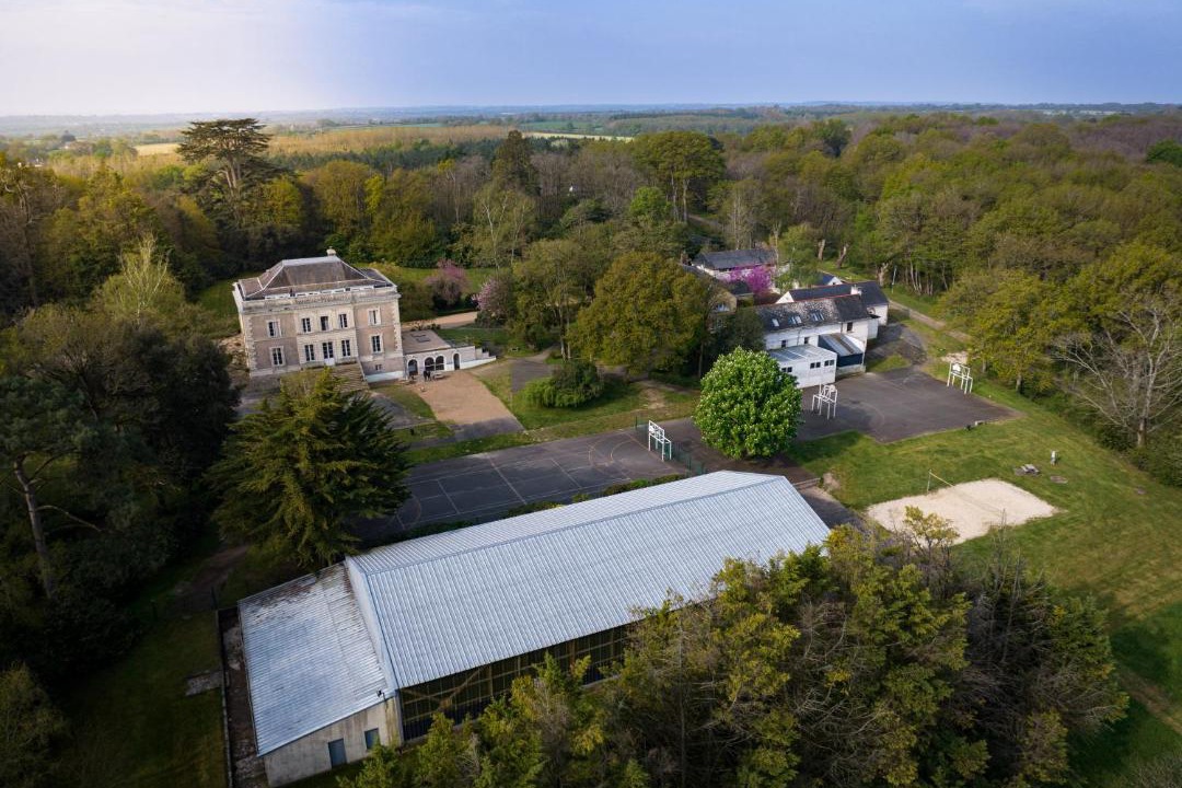 Photo of Others in Becon-les-Granits