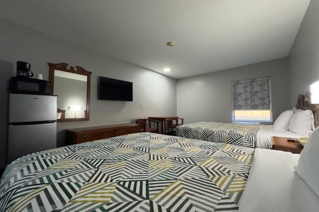 Photo of Bedroom in Star City