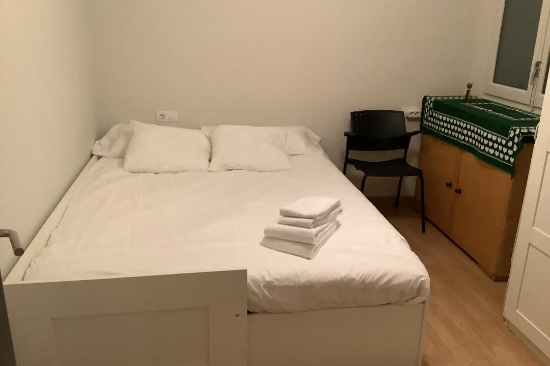 Photo of Bedroom in Sort