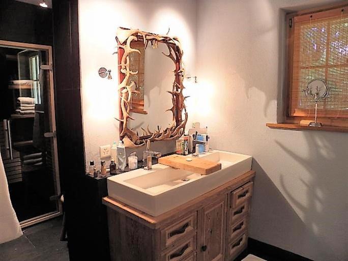 Photo of Bathroom in Davos-Dorf
