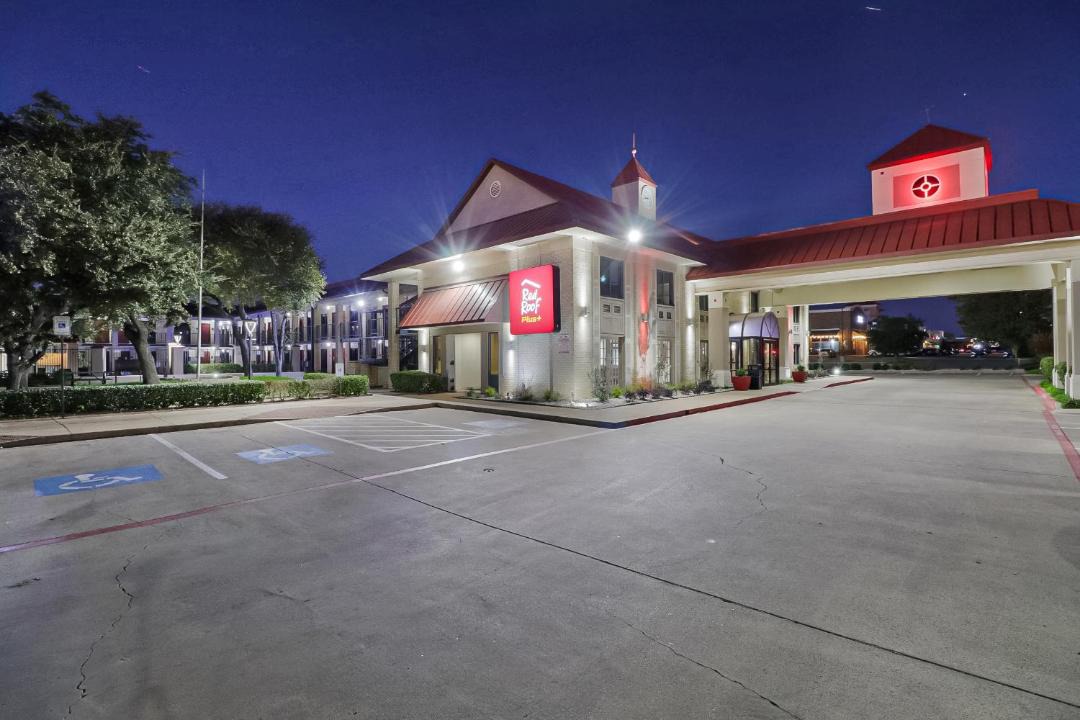Photo of Buildings in Addison
