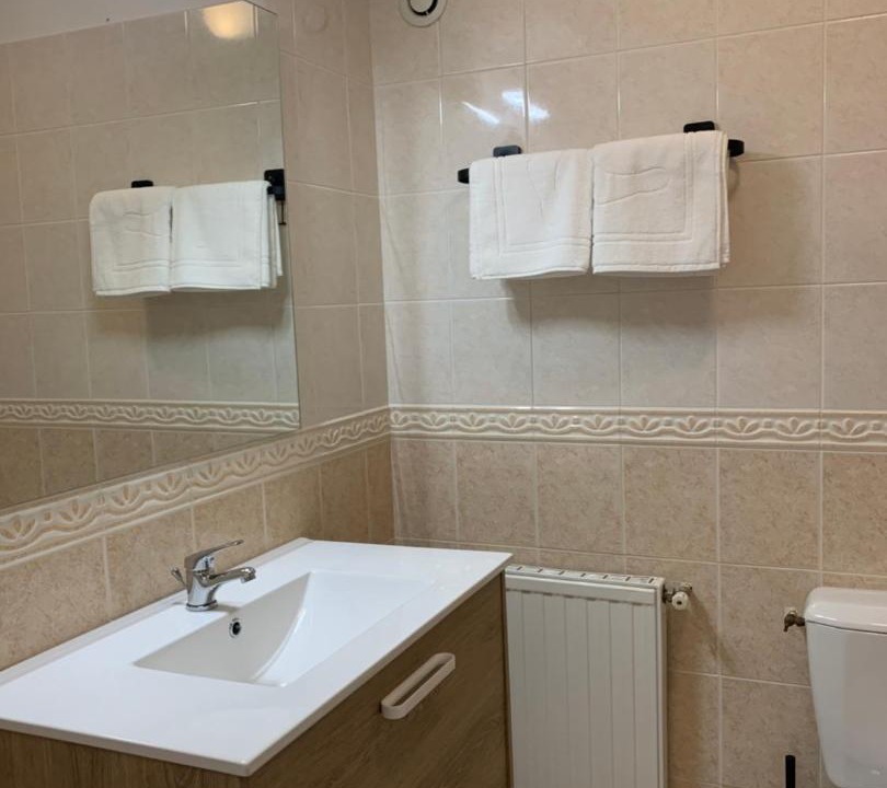 Photo of Bathroom in Equeurdreville-Hainneville