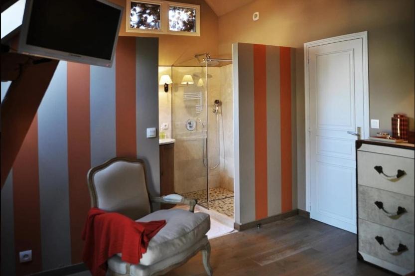 Photo of Others in Craon