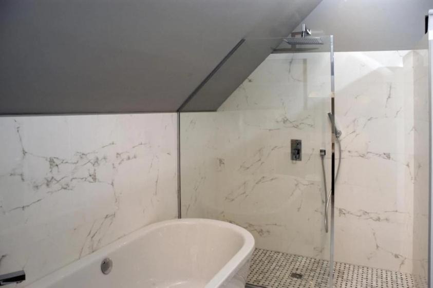 Photo of Bathroom in Craon