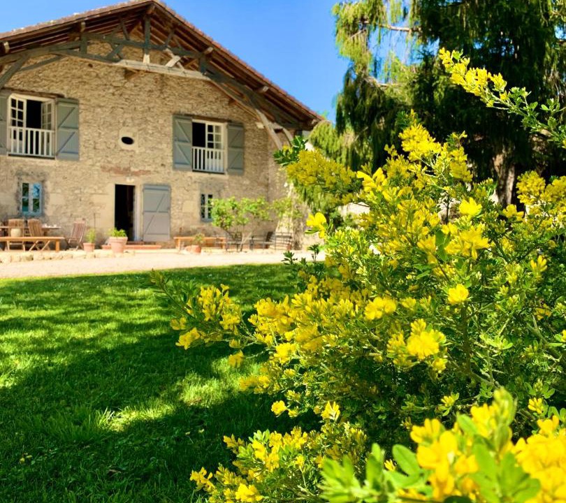 Photo of Buildings in Creon-dArmagnac