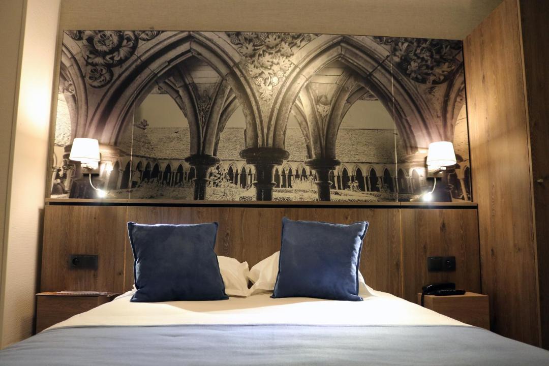 Photo of Bedroom in Le Mont-Saint-Michel