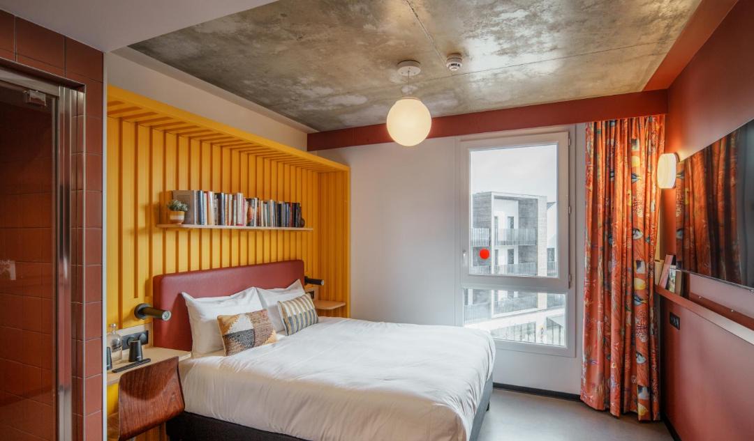 Photo of Bedroom in Anatole France Danton