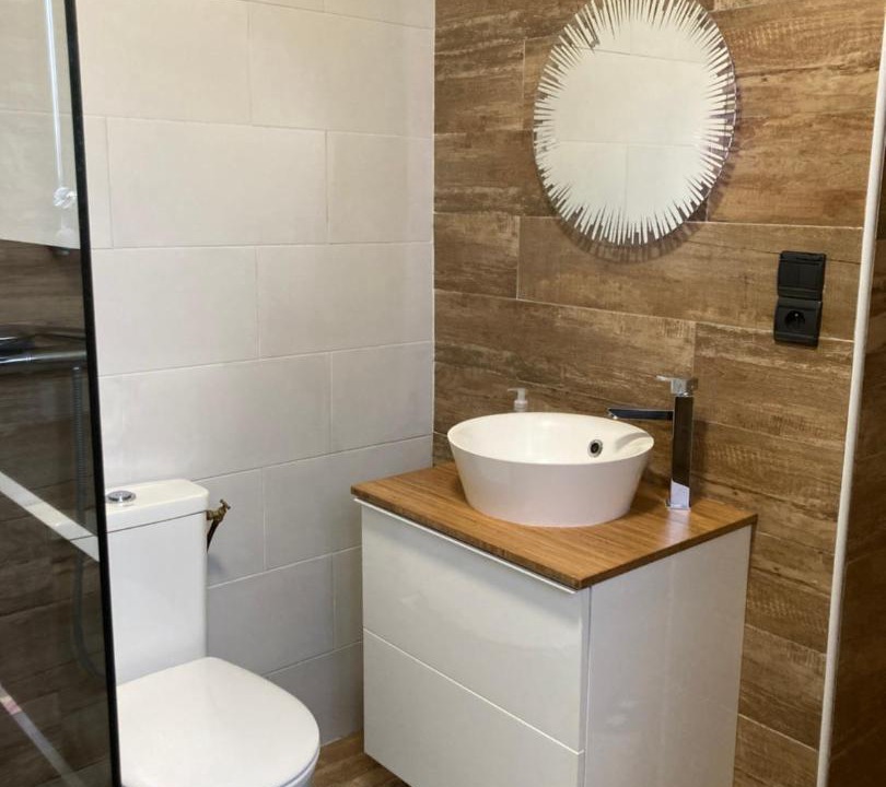 Photo of Bathroom in Reignac