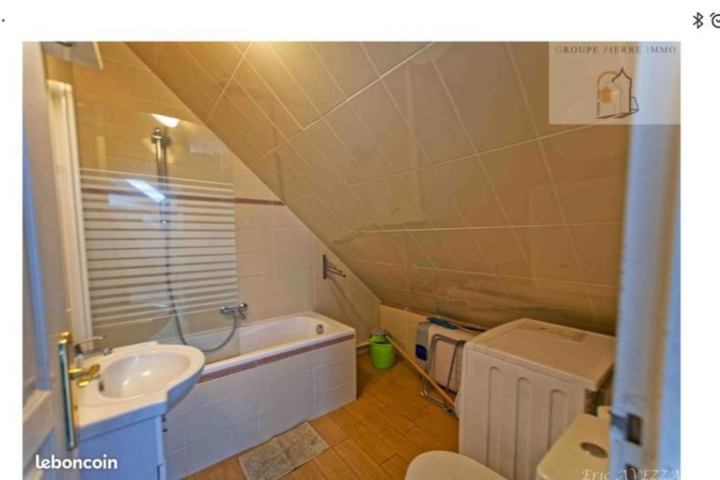 Photo of Bathroom in Barriere Saint Marc