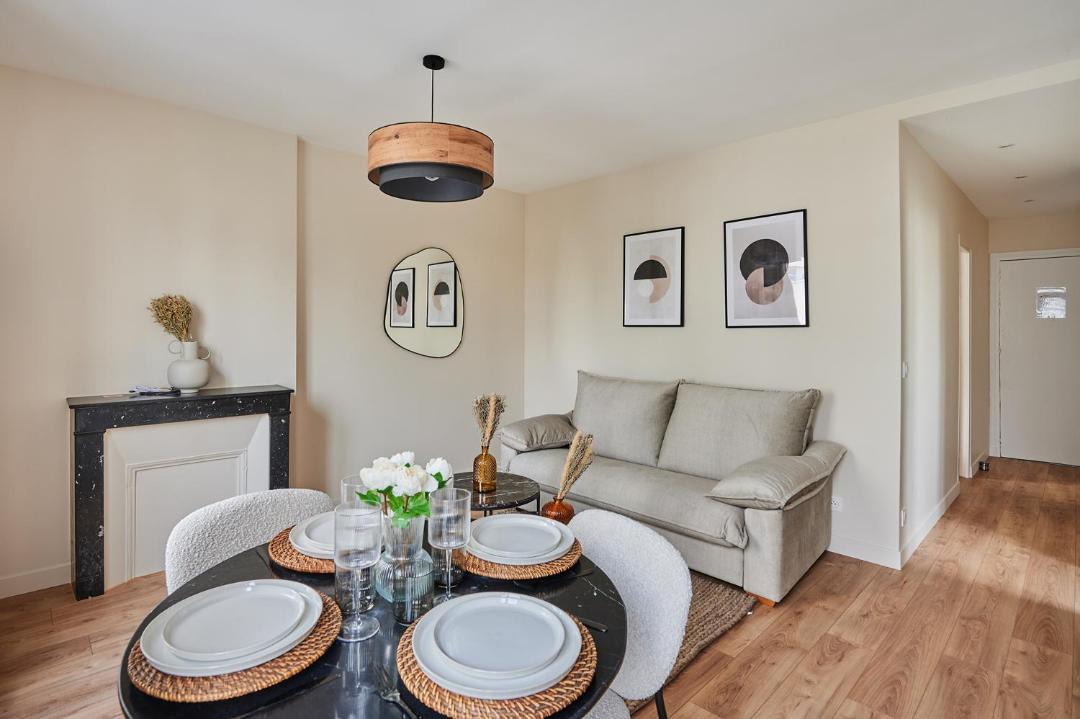 Photo of Livingroom in Puteaux