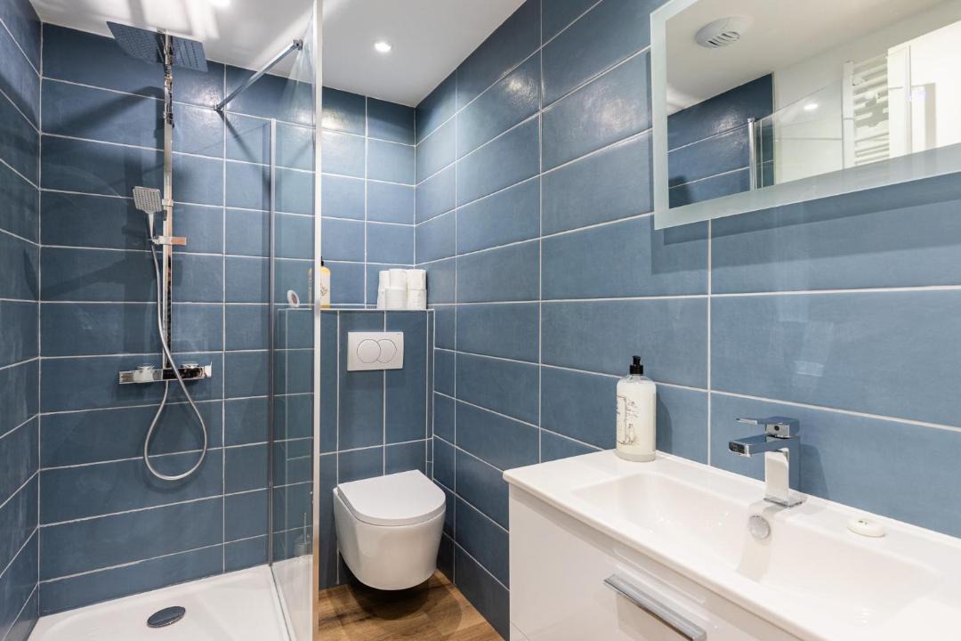 Photo of Others in 2nd Arrondissement