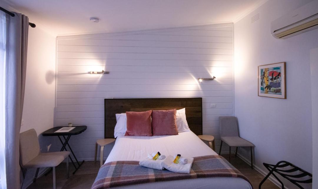 Photo of Others in Meeniyan