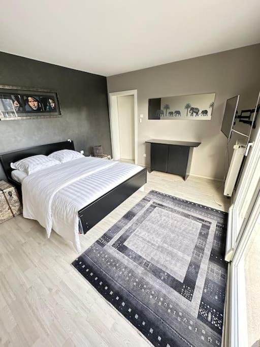 Photo of Bedroom in Ensisheim