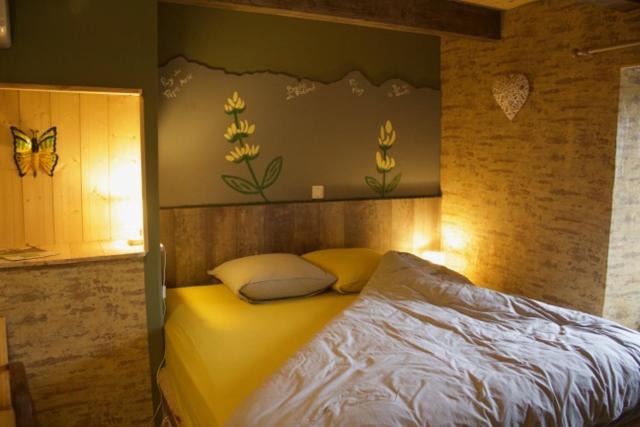 Photo of Bedroom in Chanterelle