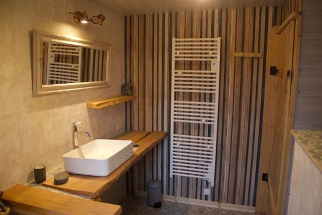 Photo of Bathroom in Chanterelle