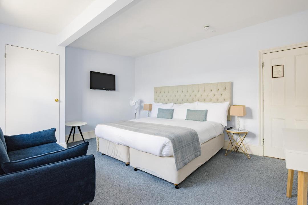 Photo of Bedroom in Pembridge