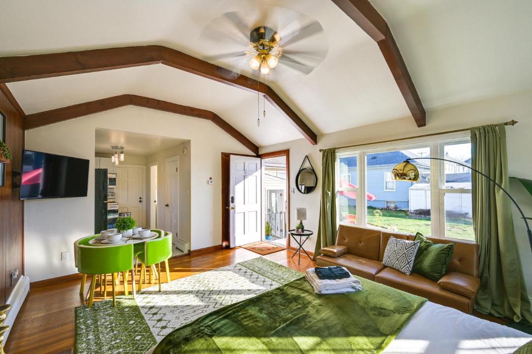 Photo of Others in Salem