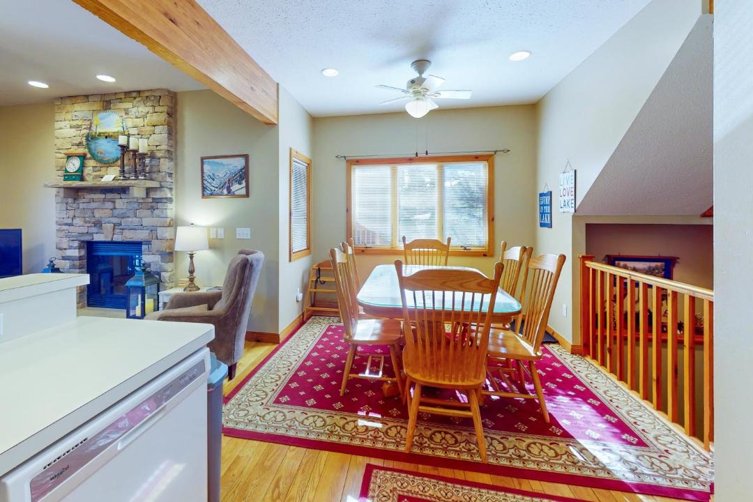 Photo of Livingroom in McHenry
