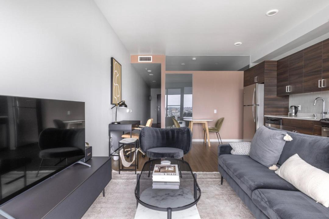 Photo of Livingroom in Civic Center