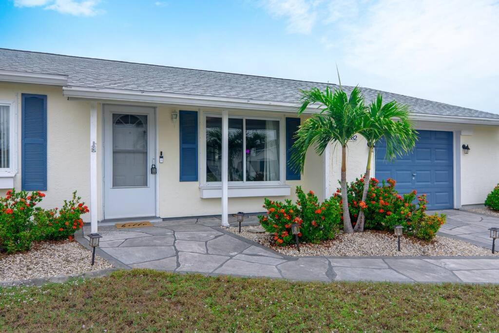 Photo of Buildings in Port Charlotte