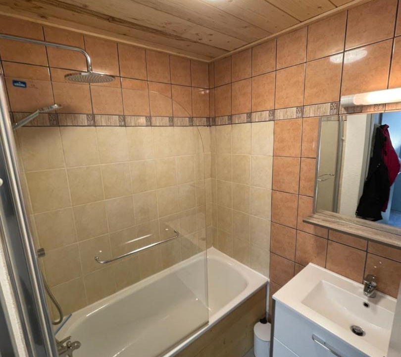 Photo of Others in Montgellafrey