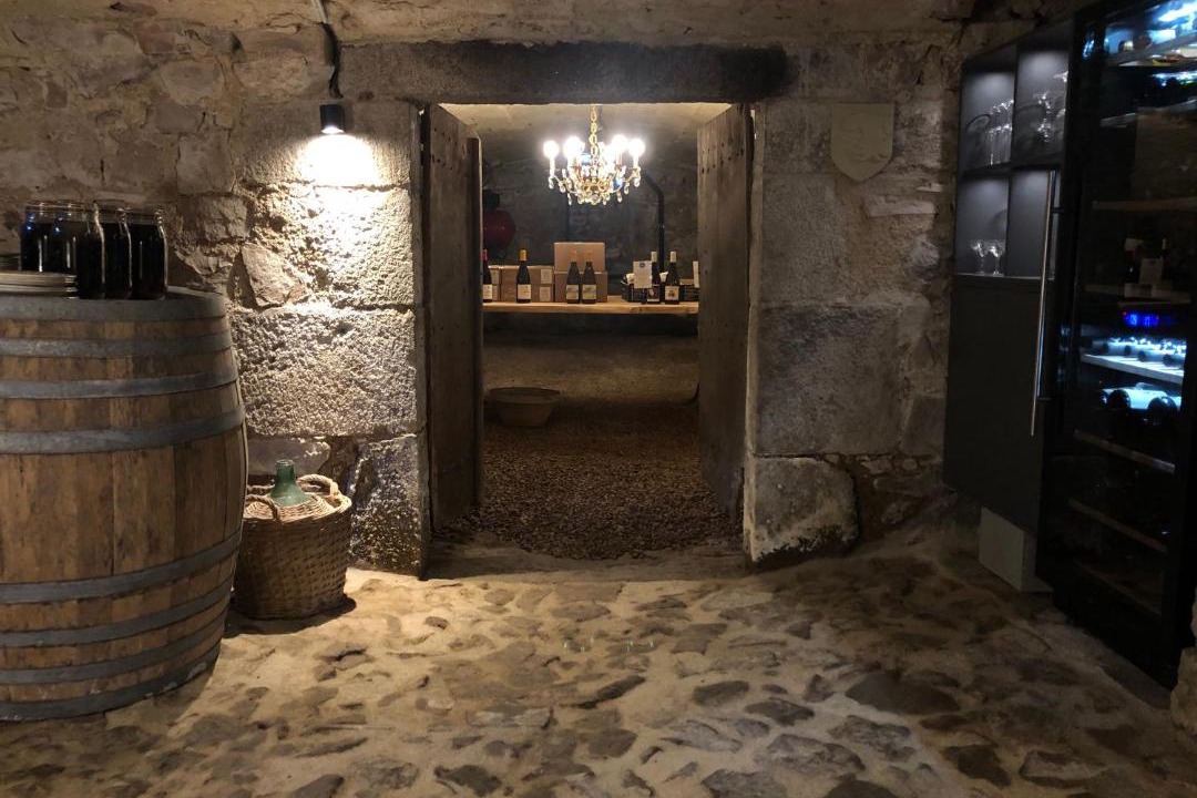 Photo of Others in Hyds