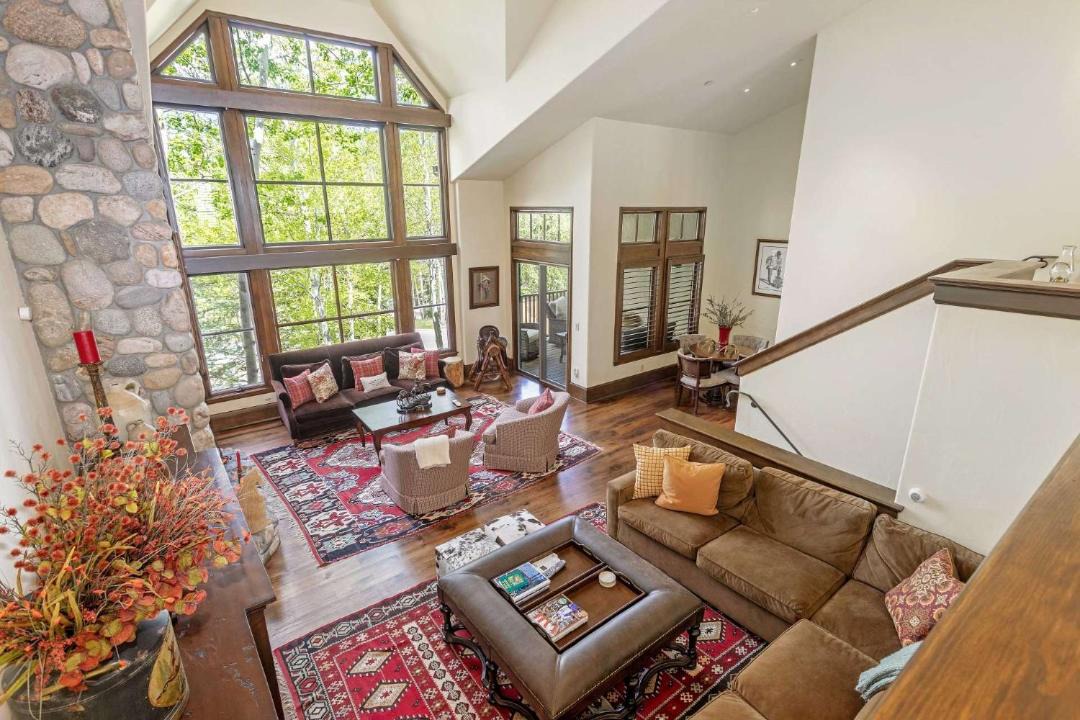 Photo of Livingroom in Beaver Creek