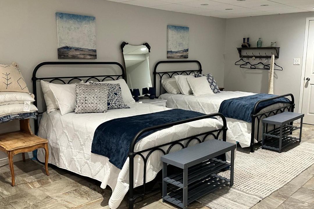 Photo of Bedroom in Lakeshore