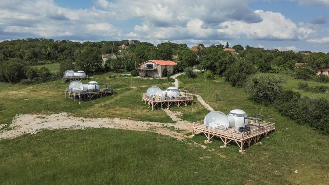 Photo of Buildings in Cabrerets
