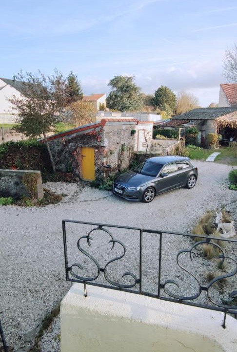 Photo of Others in Le Mesnil-en-Vallee