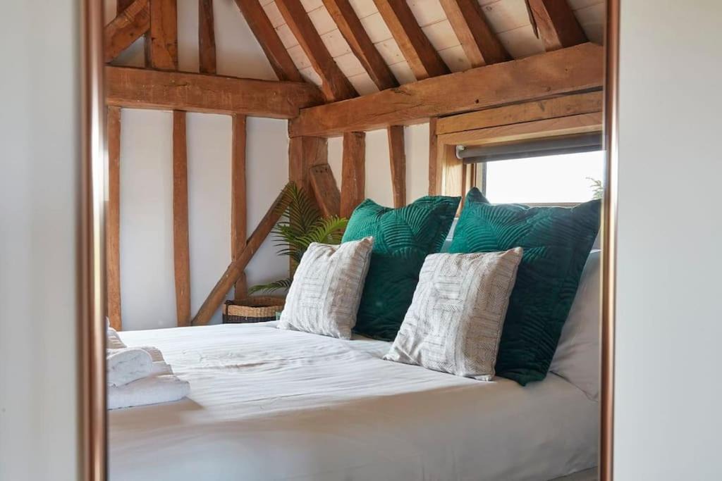 Photo of Others in Howlett End