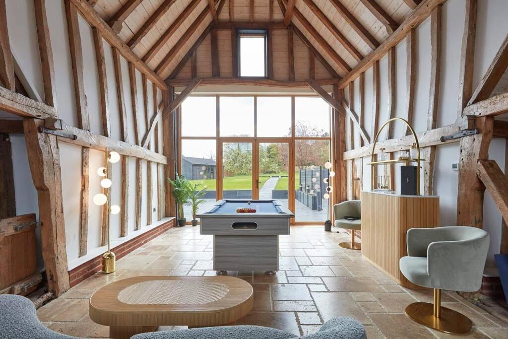 Photo of Others in Howlett End