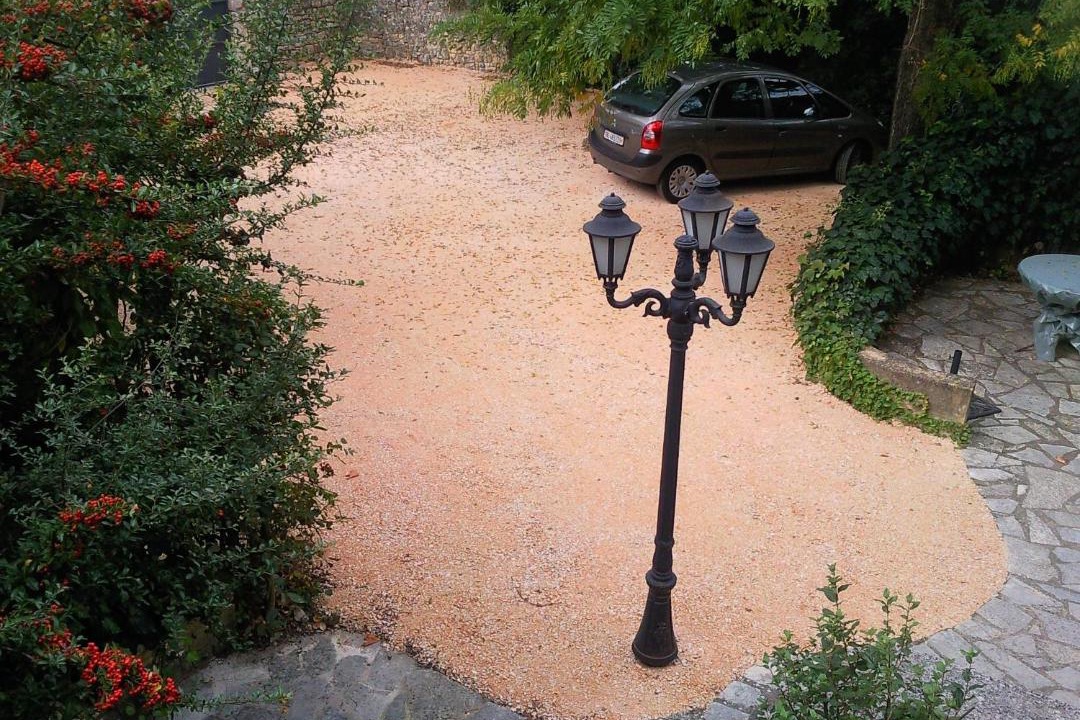 Photo of Others in Cornillon