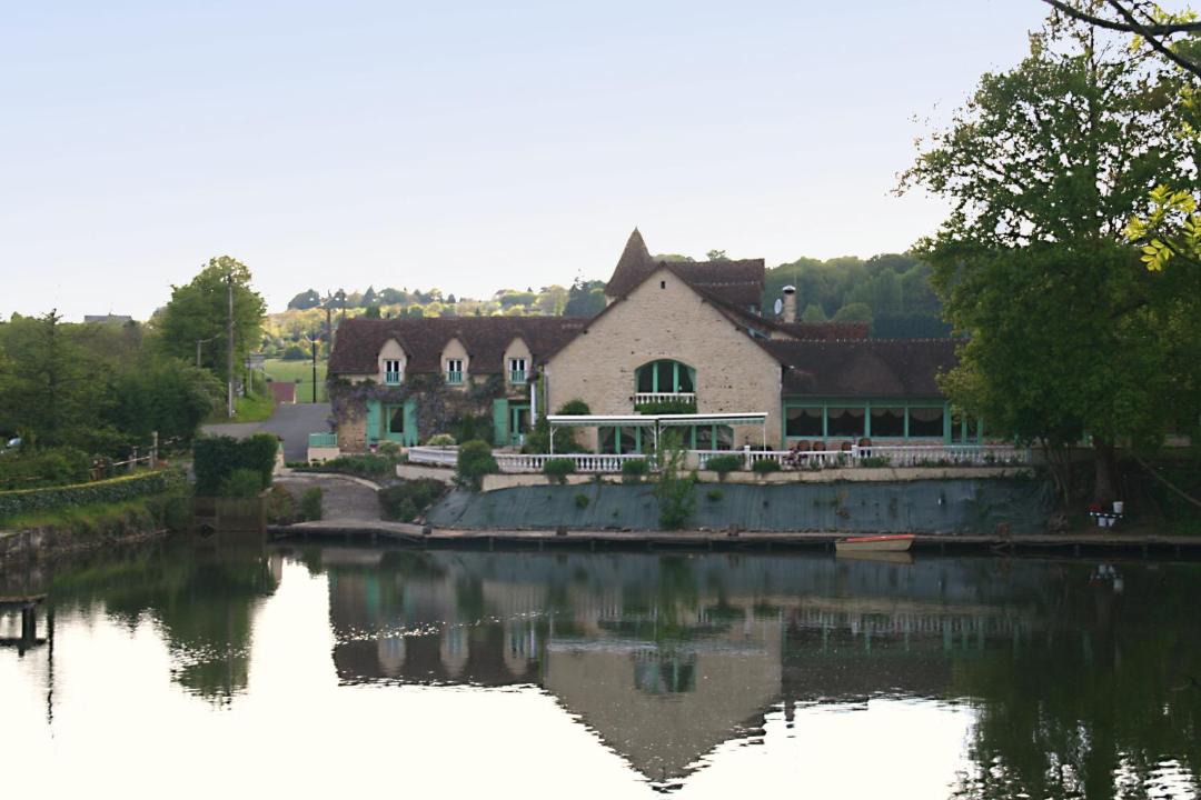 Photo of Others in Neufchatel-en-Saosnois