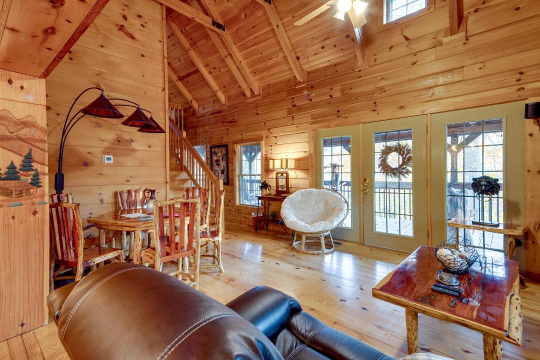 Photo of Livingroom in Rutherfordton