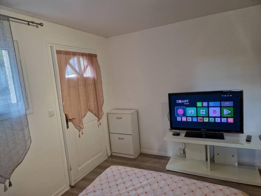 Photo of Others in Orsay