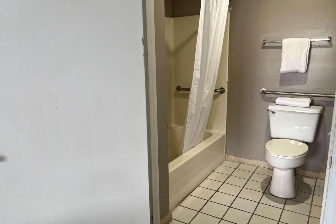 Photo of Bathroom in Cordele