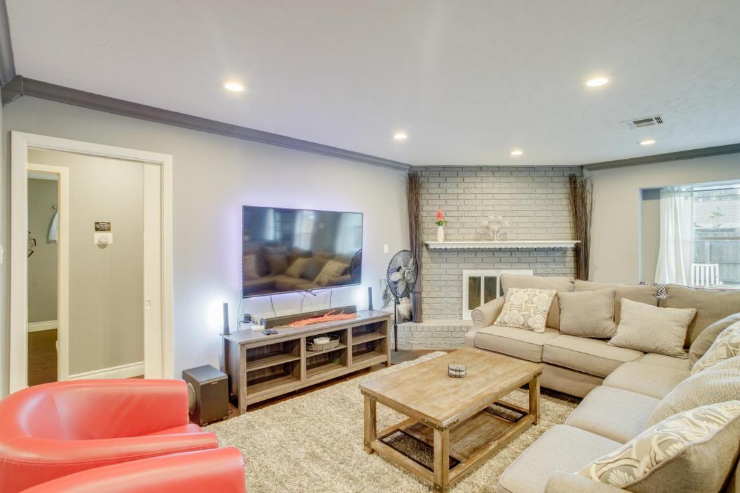 Photo of Livingroom in Spring Branch West