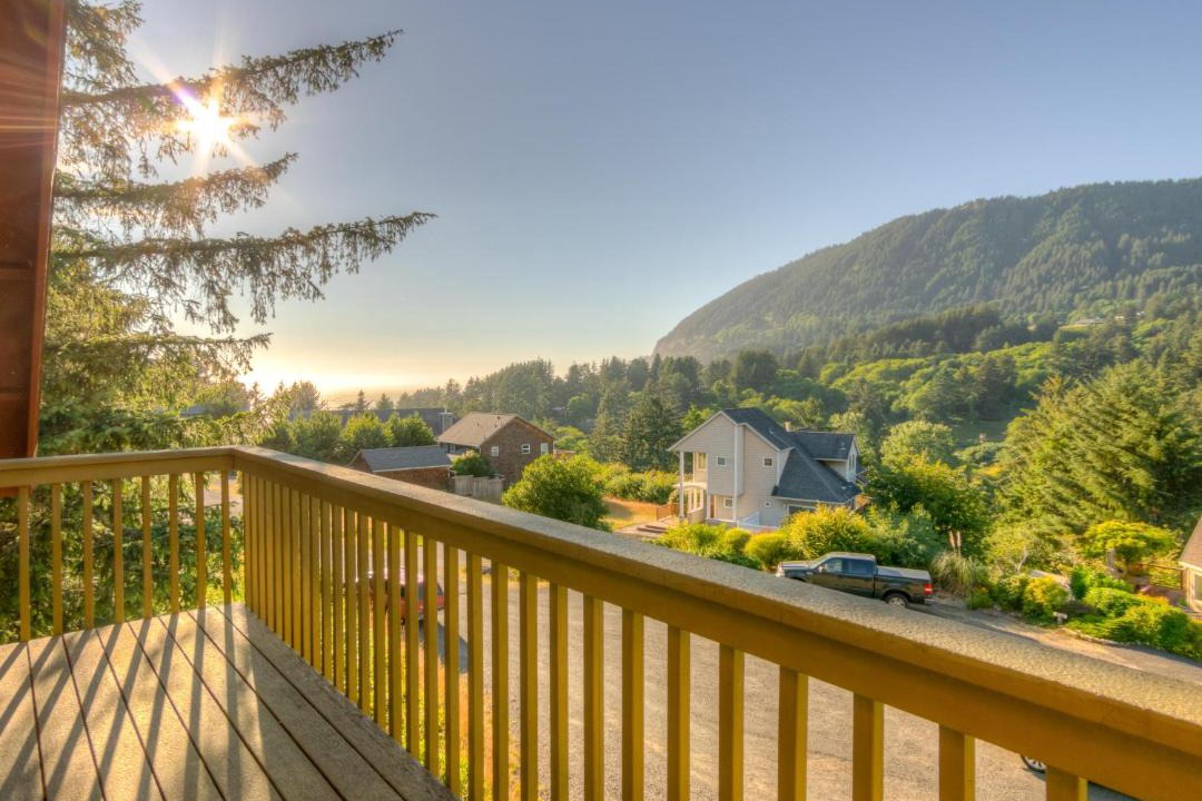 Photo of Patio Balcony in Manzanita