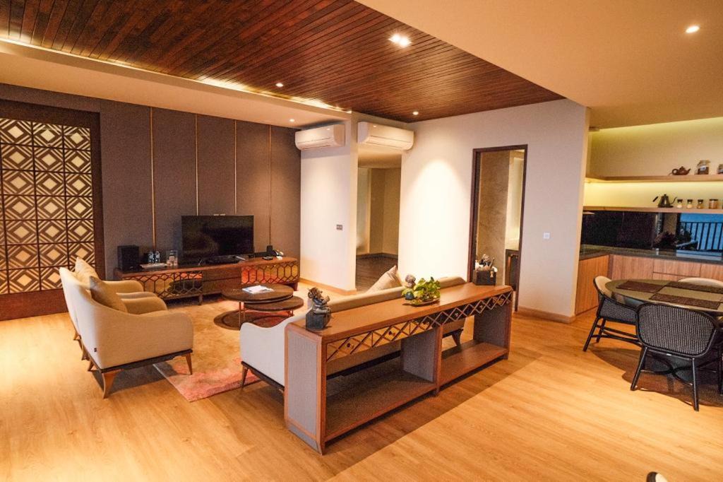 Photo of Others in Kalipuro