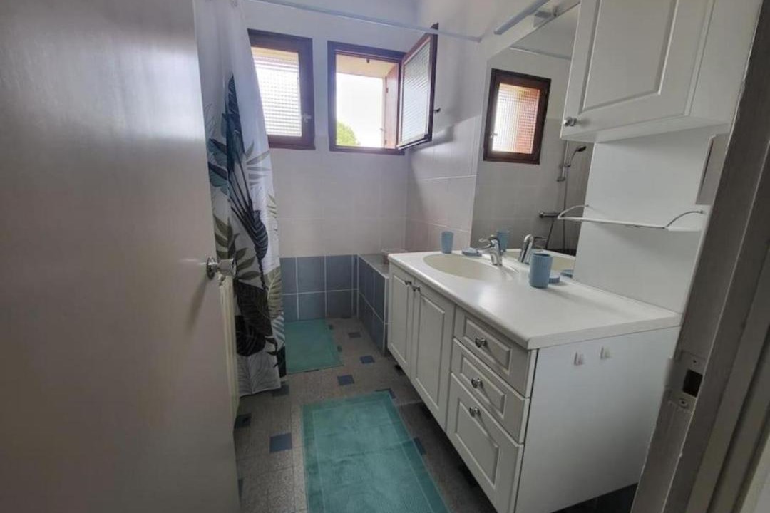 Photo of Bathroom in Les Vans