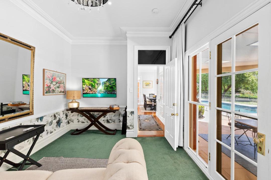 Photo of Livingroom in Arcadia