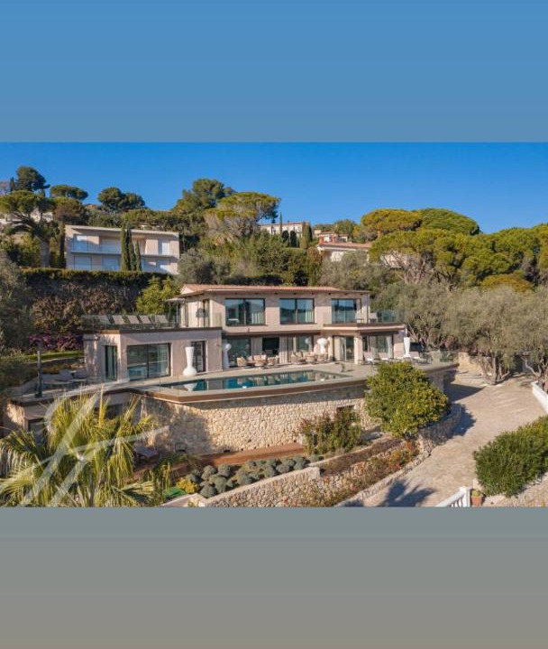 Photo of Others in Mougins