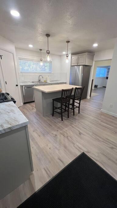 Photo of Others in Blackfoot